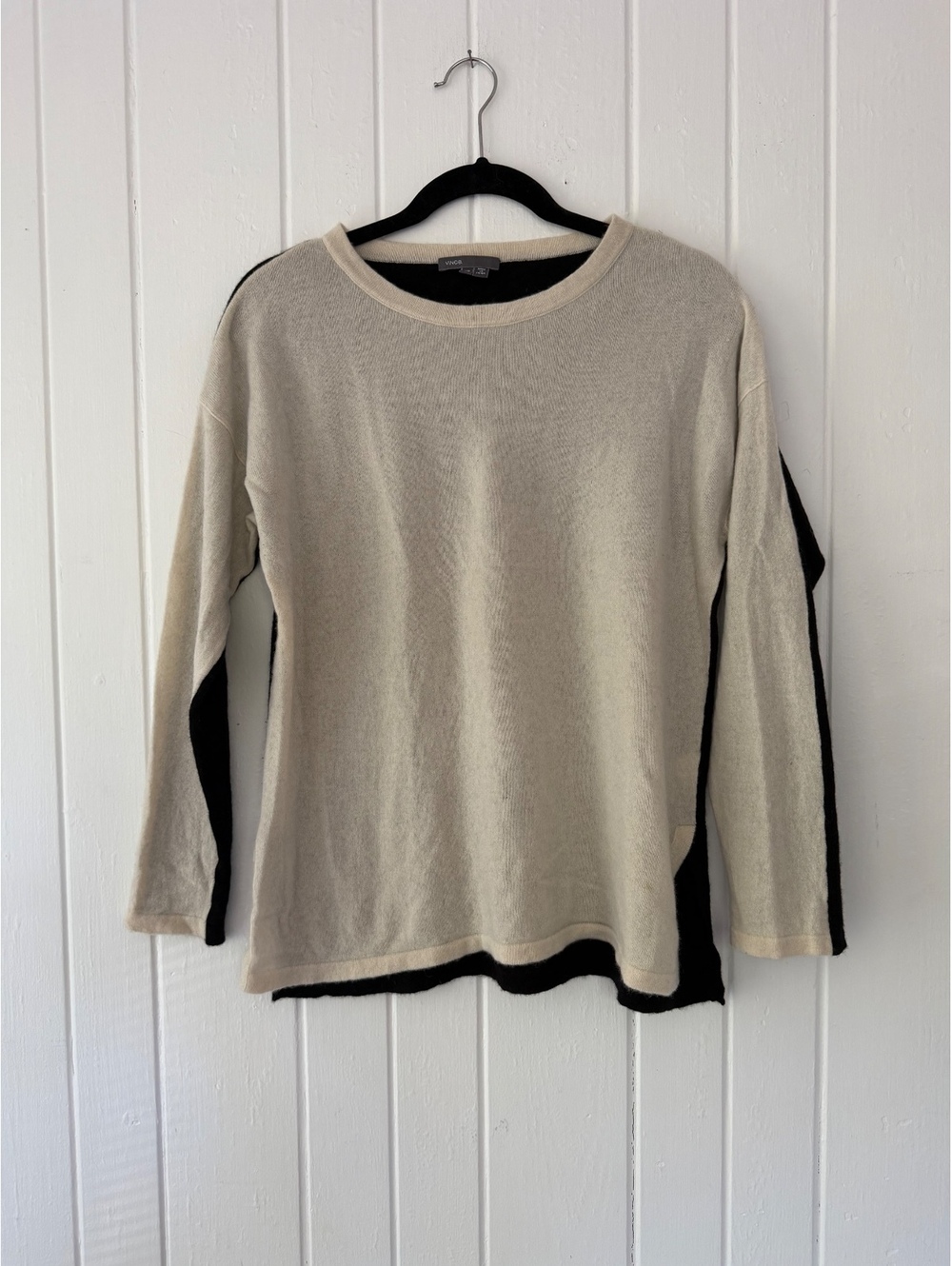 Vince Women's 100% Cashmere Reversible Sweater, XS, Black and Beige
